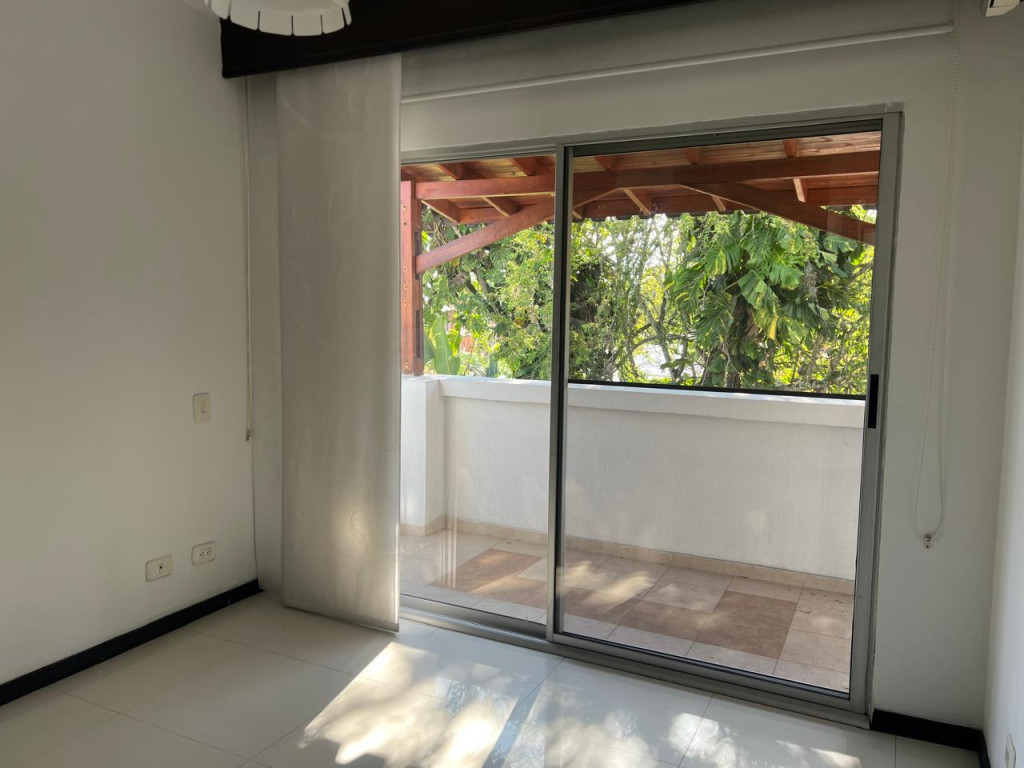 Casa Condominio En Arriendo - Ciudad Jardín, Cali