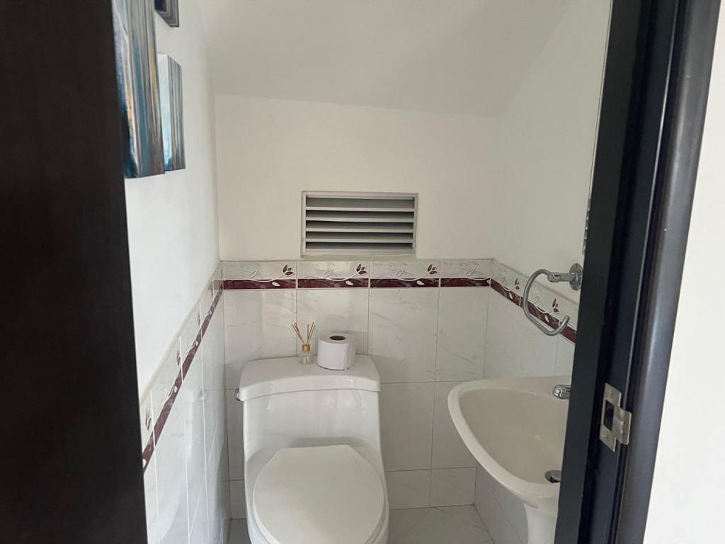 Casa Condominio En Arriendo - Ciudad Jardín, Cali