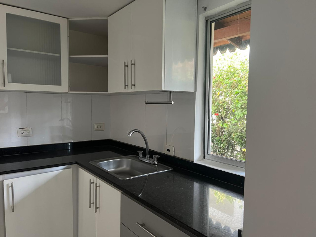 Casa Condominio En Arriendo - Ciudad Jardín, Cali