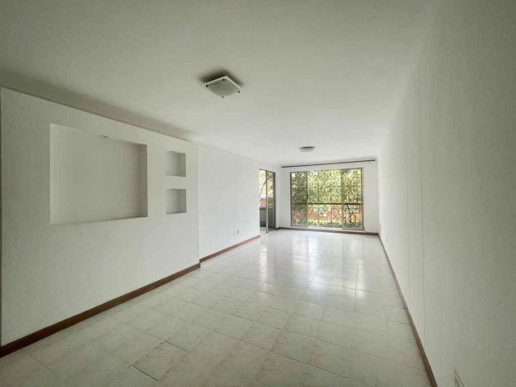 Apartamento En Arriendo - El Ingenio Ii, Cali