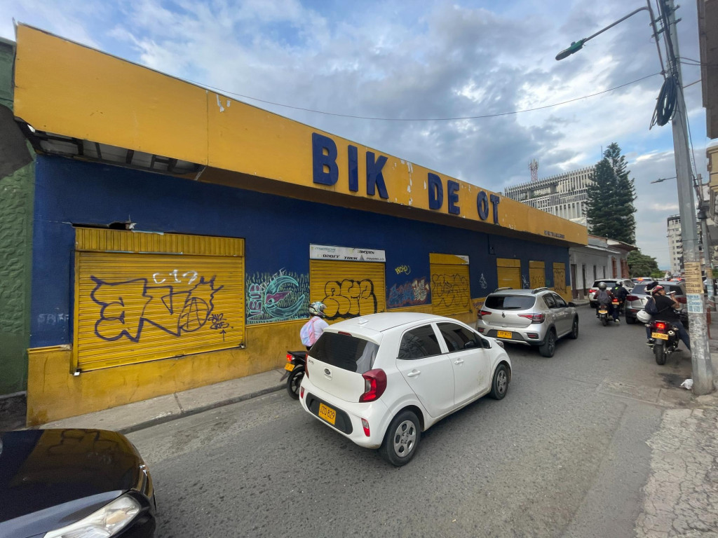 Local En Arriendo/Venta - A Una Cuadra De La Notaria 14 Centro De Cali, Cali