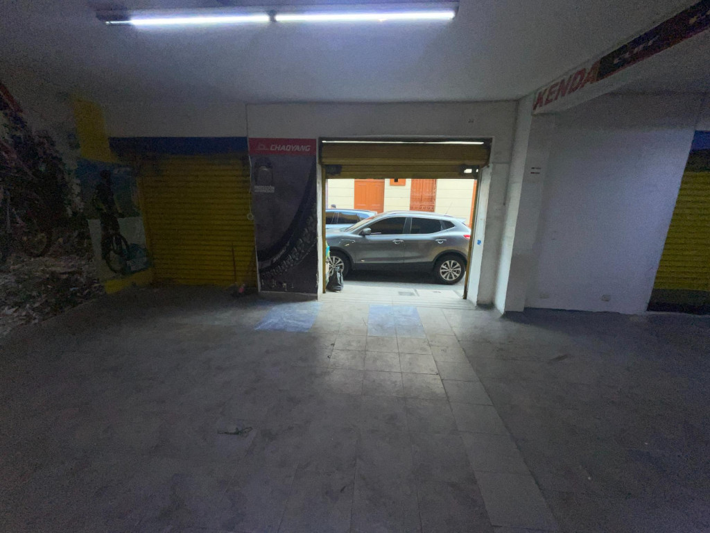 Local En Arriendo/Venta - A Una Cuadra De La Notaria 14 Centro De Cali, Cali