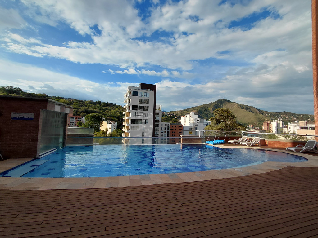 Apartamento En Venta - Santa Teresita, Cali