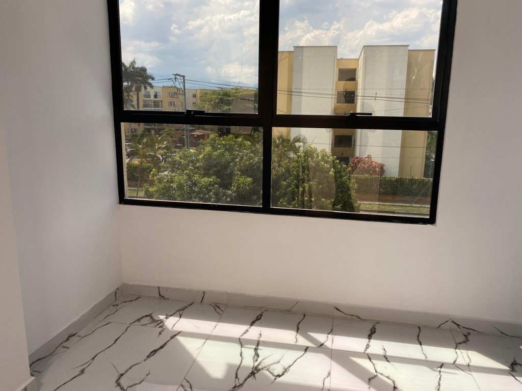 Apartamento En Arriendo - Ciudad 2000, Cali