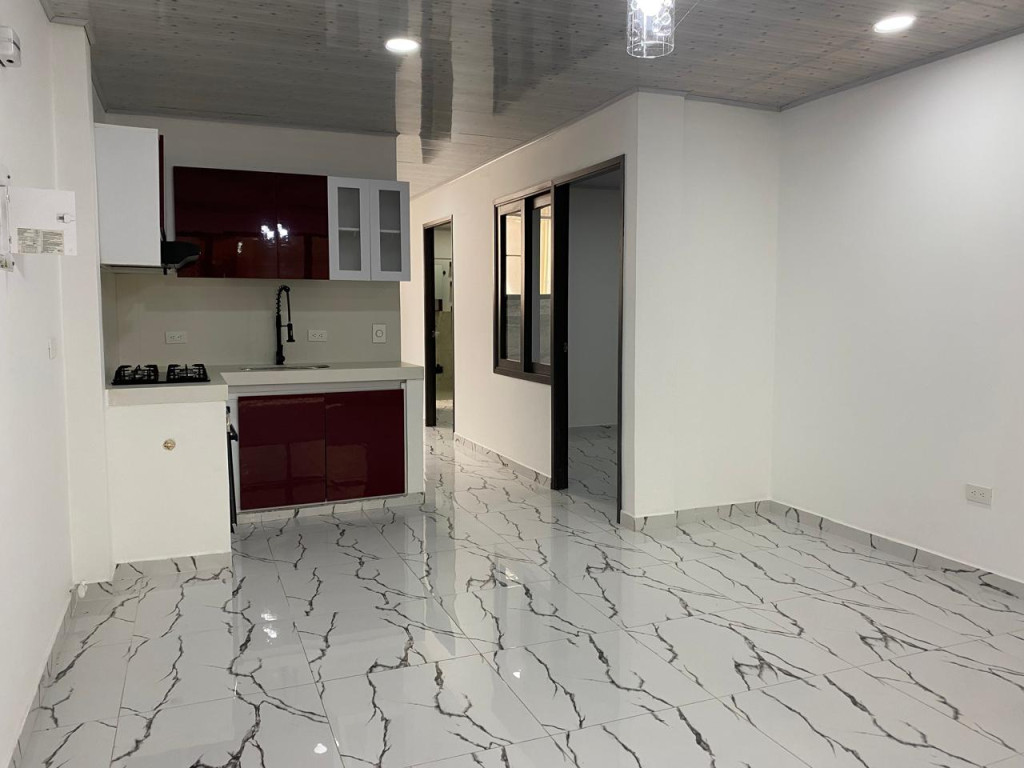 Apartamento En Arriendo - Ciudad 2000, Cali