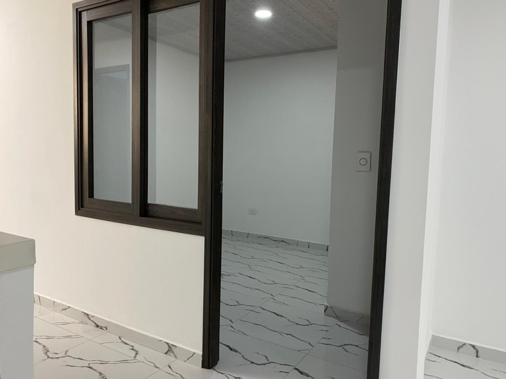 Apartamento En Arriendo - Ciudad 2000, Cali