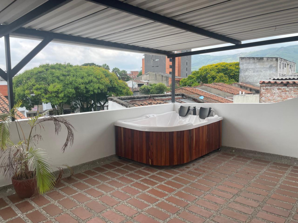 Casa En Arriendo - Urbanización La Flora, Cali