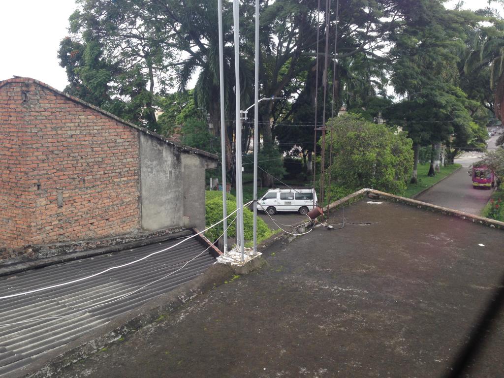 Casas Con Local En Venta - Centra Comuna 6, Palmira