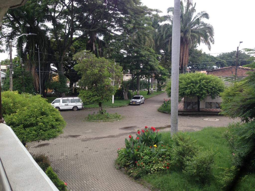 Casas Con Local En Venta - Centra Comuna 6, Palmira