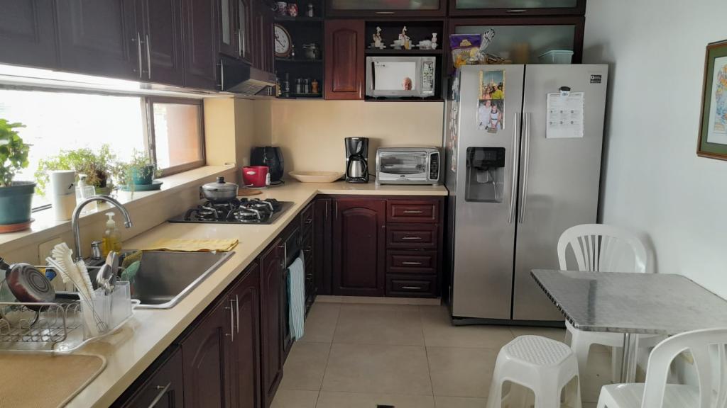 Apartamento En Venta - Normandía, Cali