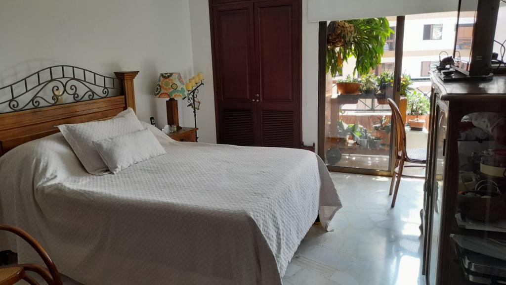 Apartamento En Venta - Normandía, Cali
