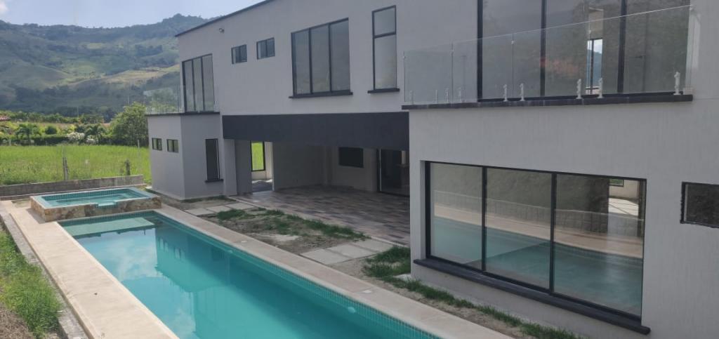 Casa Campestre En Venta - Via La Magdalena, Guadalajara De Buga