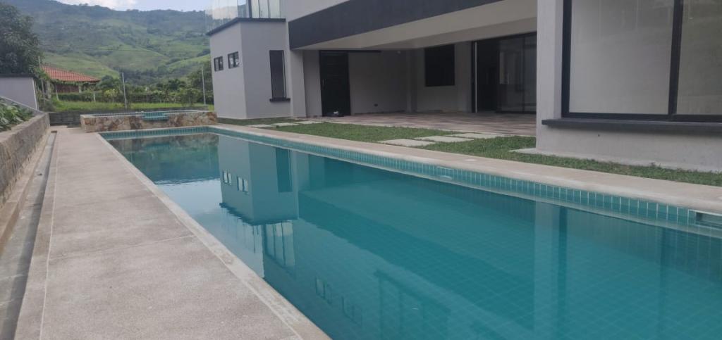 Casa Campestre En Venta - Via La Magdalena, Guadalajara De Buga