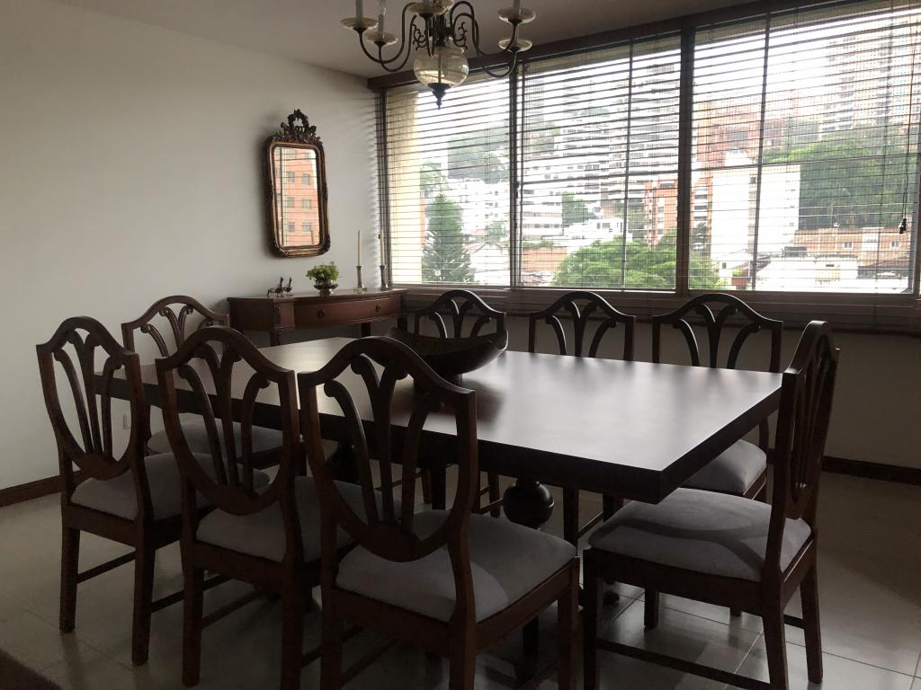 Apartamento En Venta - Santa Teresita, Cali
