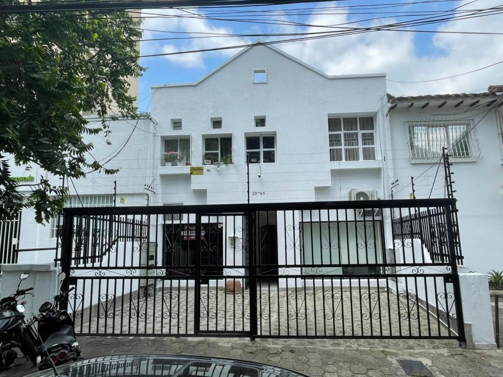 Consultorio En Arriendo - San Vicente, Cali