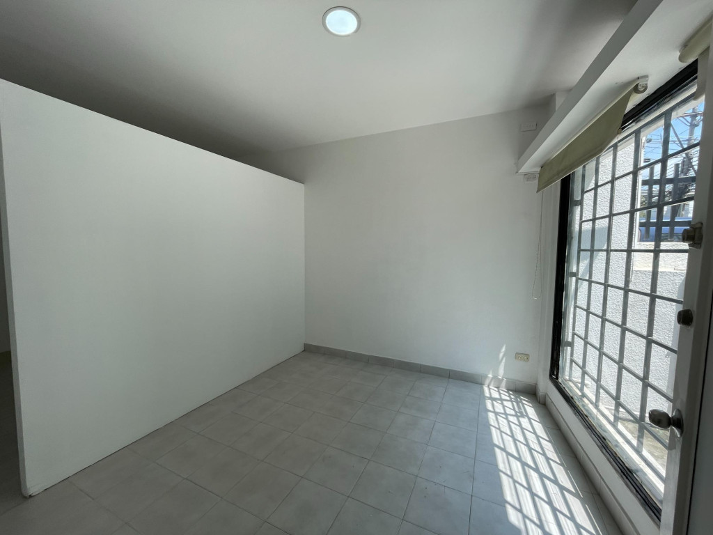 Consultorio En Arriendo - San Vicente, Cali