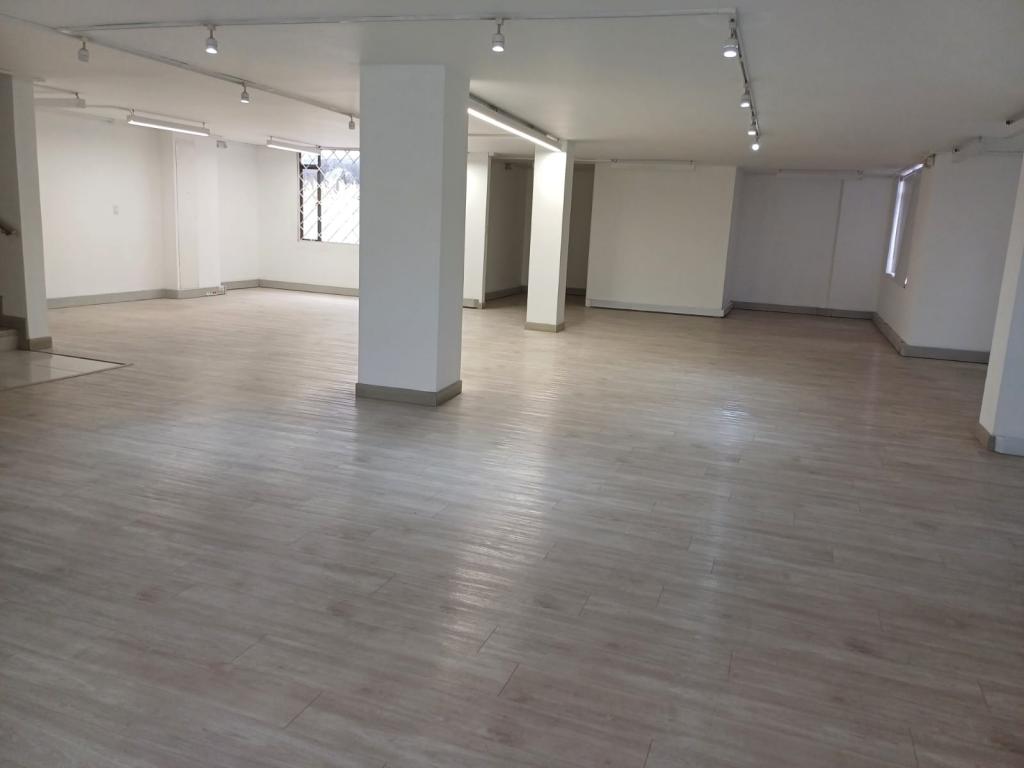 Edificio EN ARRIENDO EN Los Andes-Barrios Unidos, código: 101491 - 25