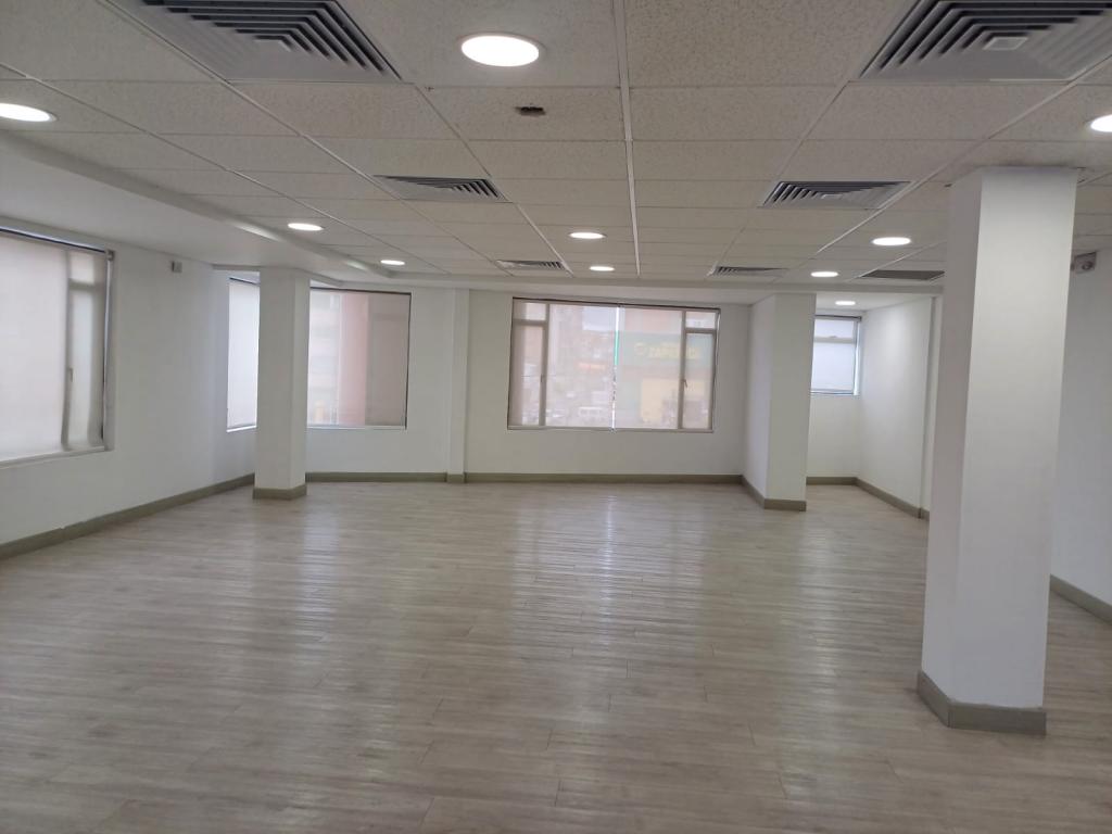 Edificio EN ARRIENDO EN Los Andes-Barrios Unidos, código: 101491 - 27