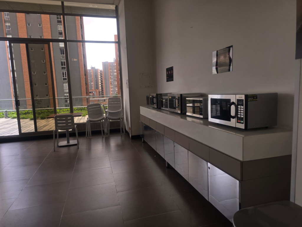 Oficina EN ARRIENDO EN Pontevedra, código: 10275265 - 9