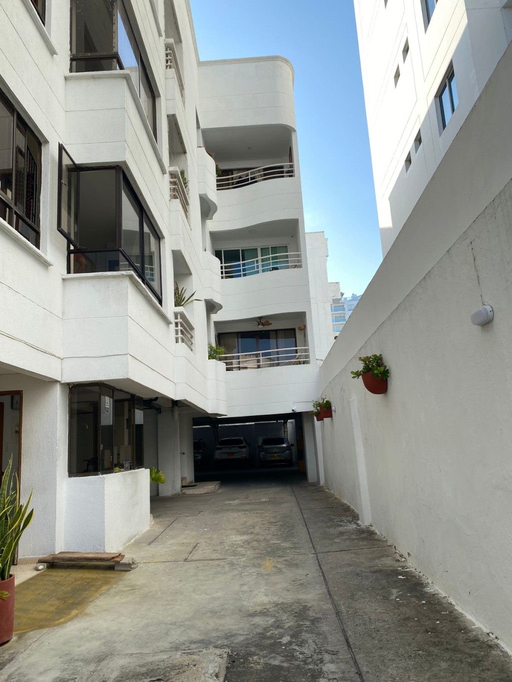 APARTAMENTO Calle 65 #2 -35, CRESPO, Cartagena