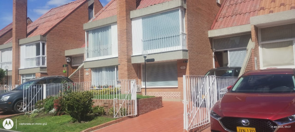Casa EN VENTA EN El Cerezo, código: 10256624 - 2