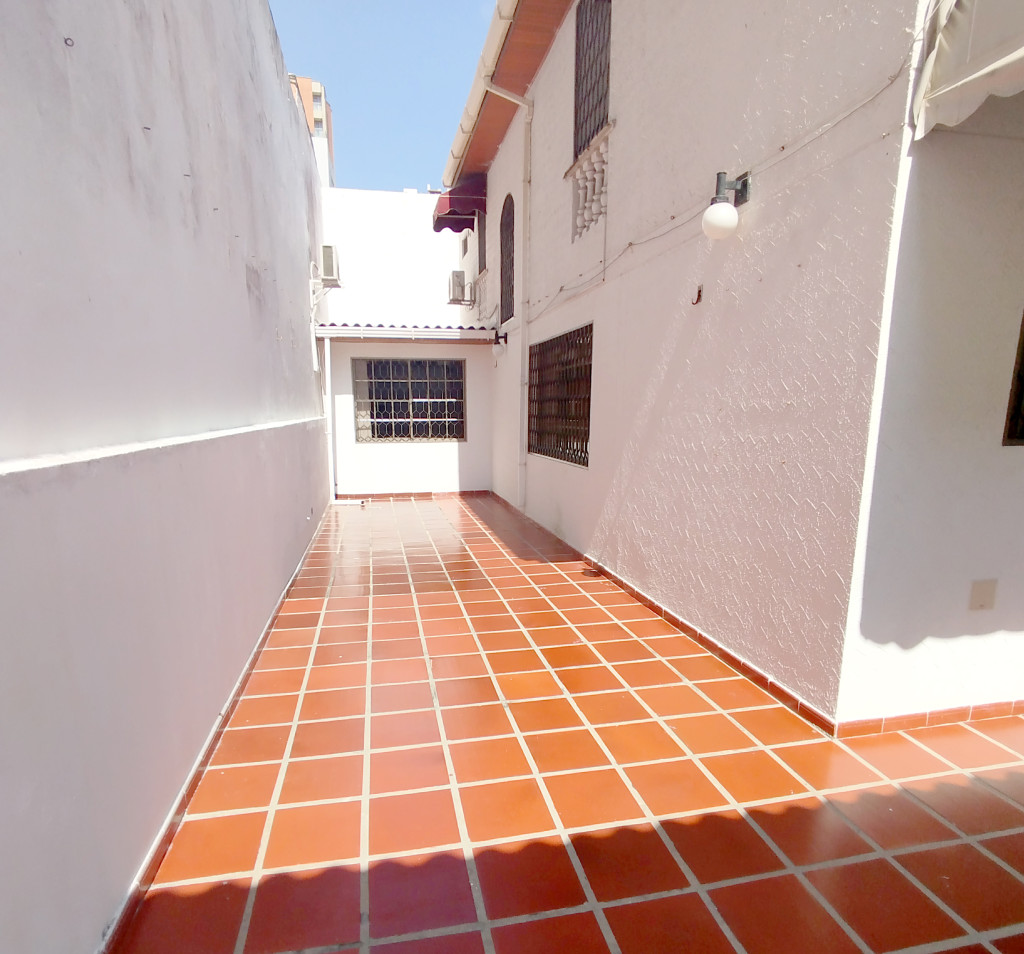 Casa EN VENTA EN Altos De Riomar, código: 10267339 - 12