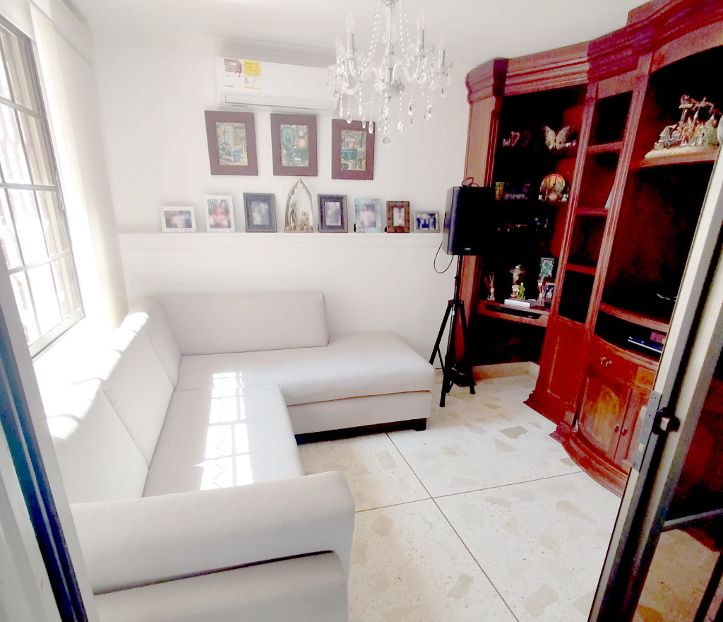 Casa EN VENTA EN Altos De Riomar, código: 10267339 - 5