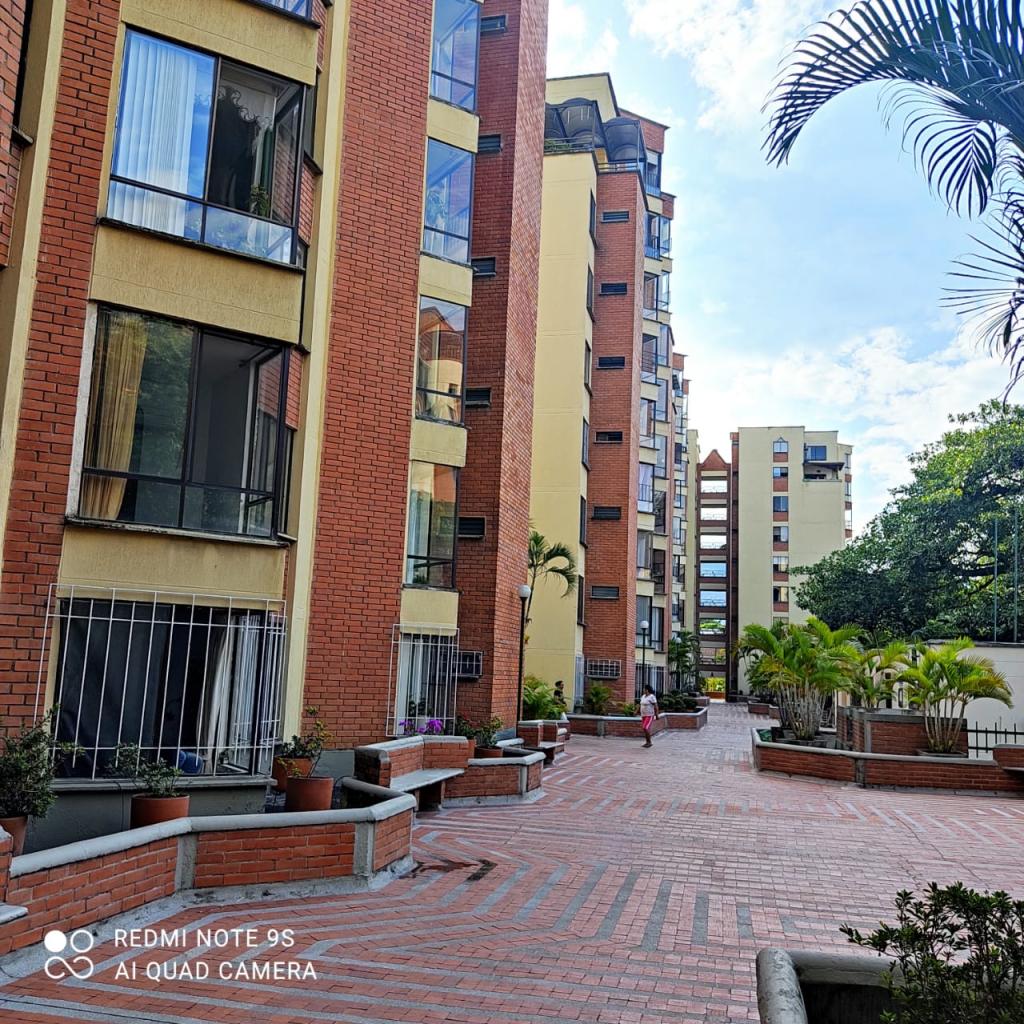 Foto Apartamento en Arriendo en Sur, Cali, Valle Del Cauca - $ 1.800.000 - doAERBY1799 - BienesOnLine