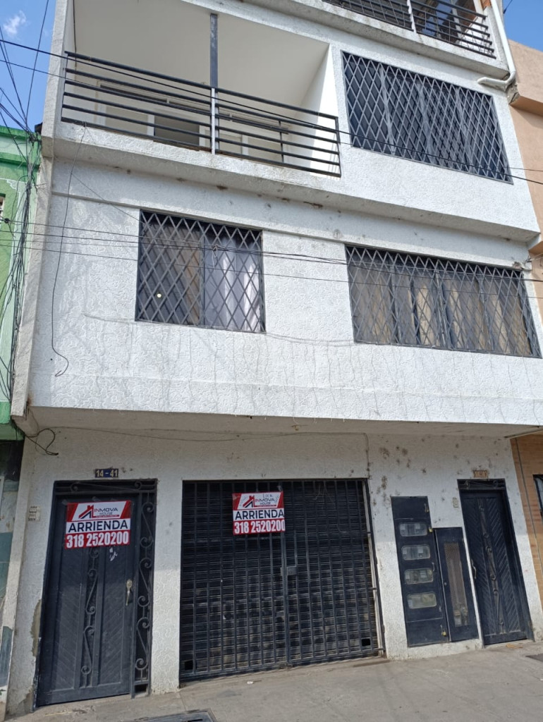 APARTAMENTO kra 34 # 14-31 1 piso, Cristóbal Colón, Cali