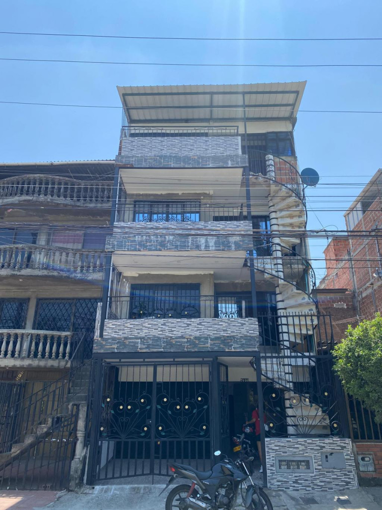 APARTAMENTO Carrera 42B # 54C - 59 CIUDAD CORDOBA 2 PISO, Ciudad Córdoba, Cali