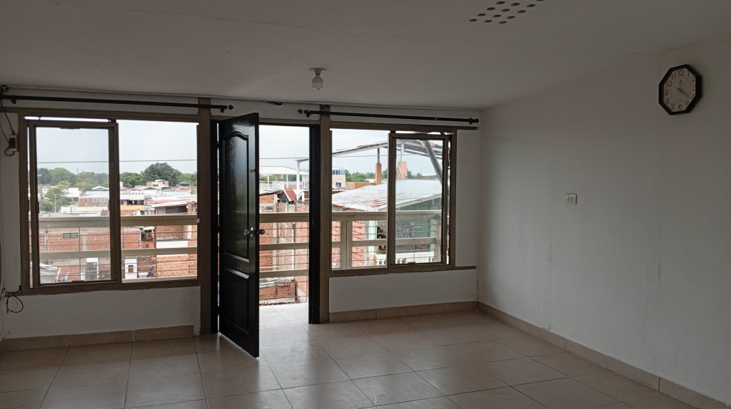 APARTAMENTO CR 4 B # 42 - 19 LAS DELICIAS, Las Delicias, Cali