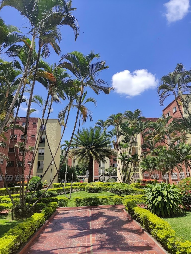 APARTAMENTO CALLE 55 NORTE # 2AN-107 UNIDAD RESIDENCIAL PACARÁ 2, Álamos, Cali