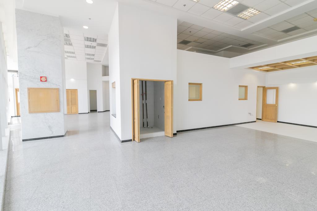 Local EN ARRIENDO EN Estoril, código: 1062964 - 4