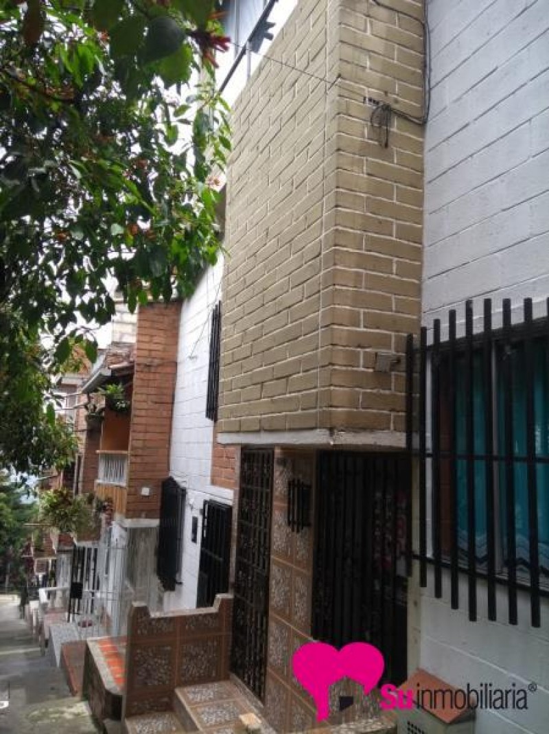 Casa EN ARRIENDO EN Buenos Aires, código: 10160472 - 0