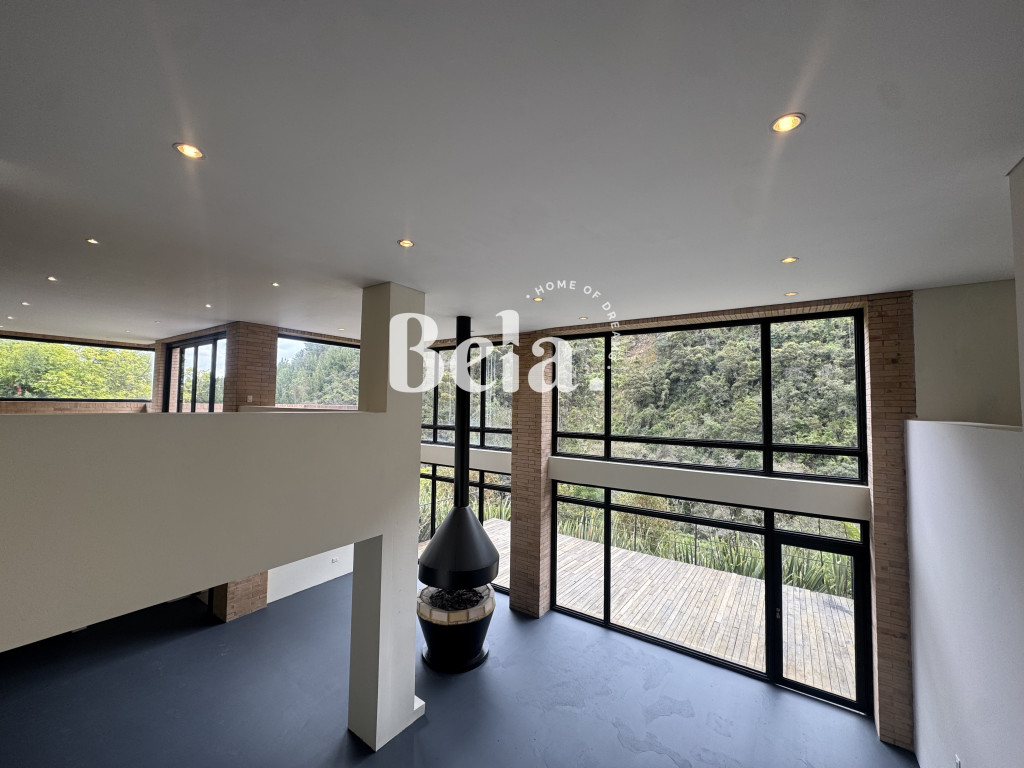 CASA Km 8 vía la calera, La Calera, Bogotá en La Calera