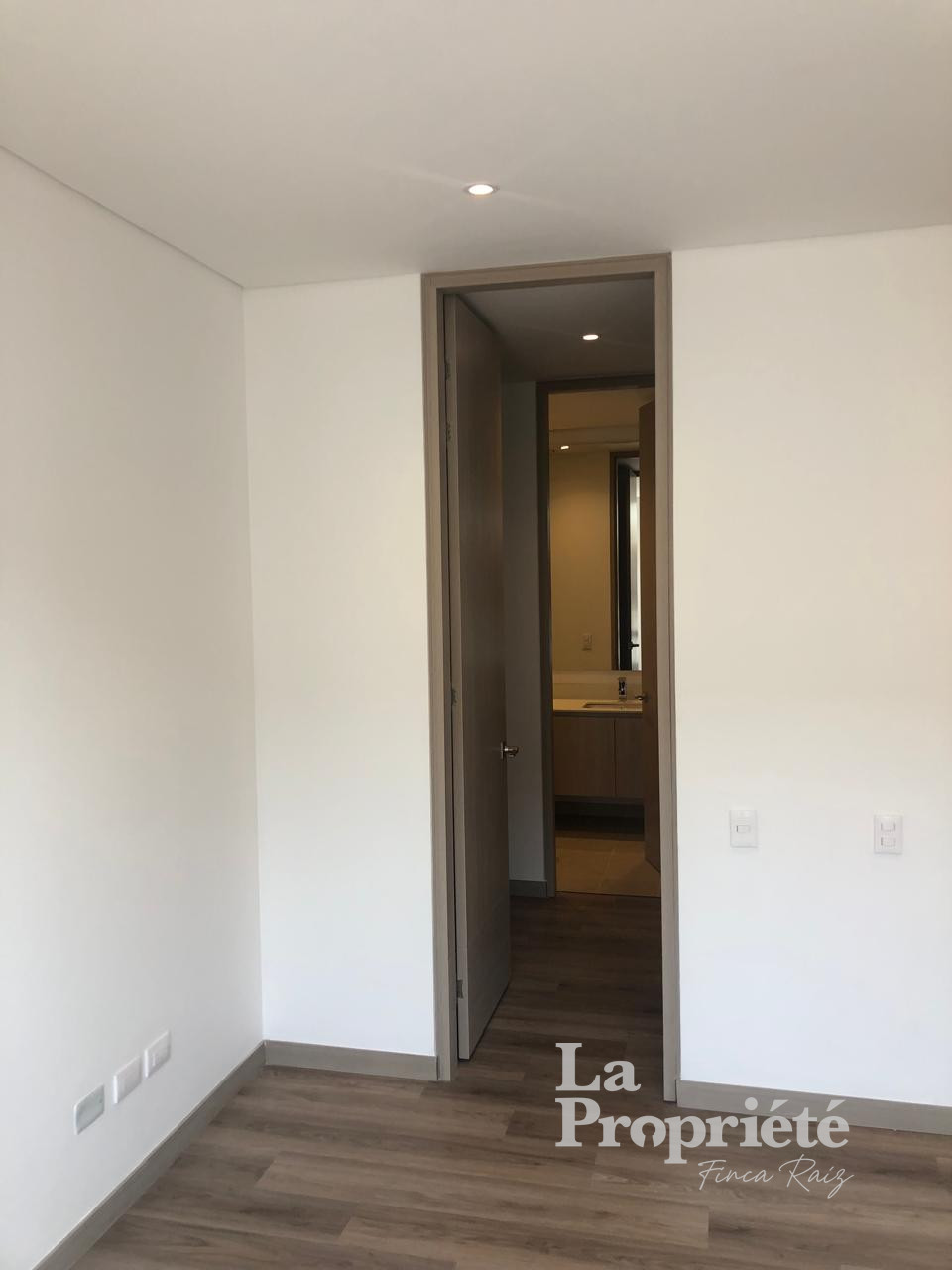 Apartamento EN VENTA EN Pasadena, código: 10247316 - 22