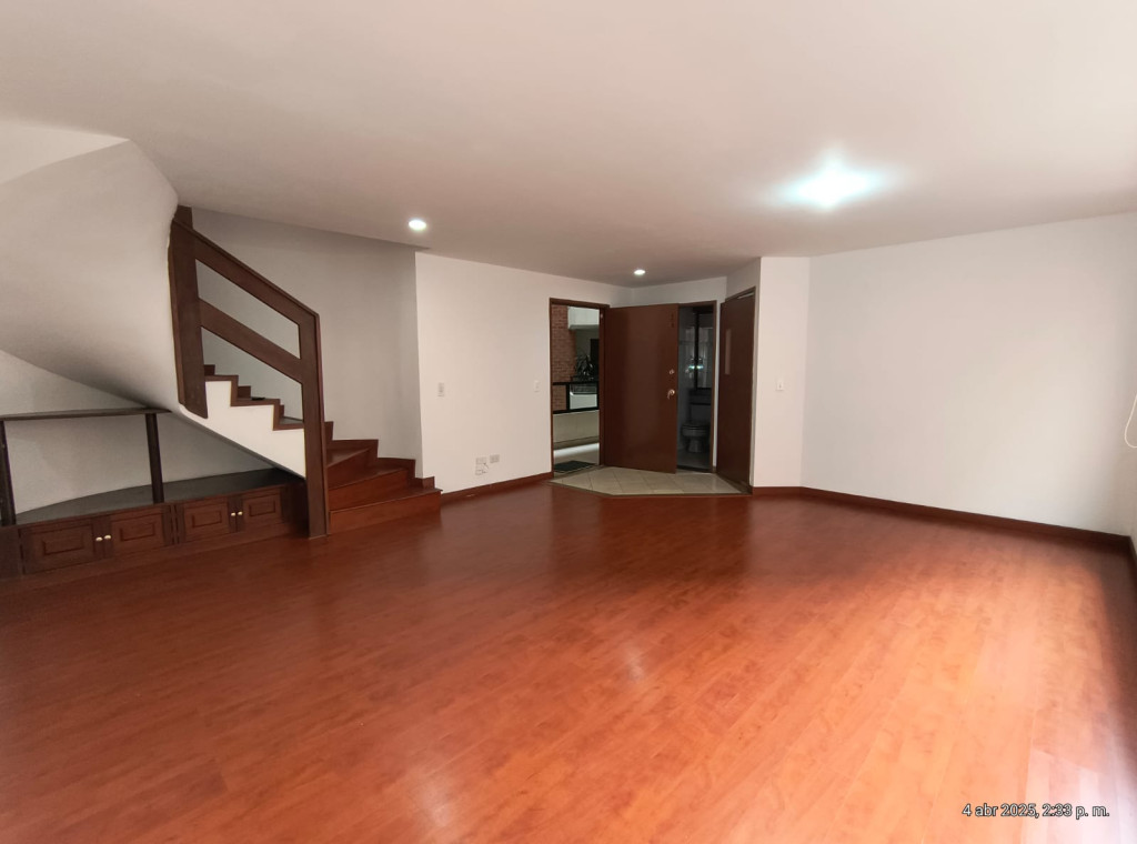 Apartamento en arriendo, código 4886