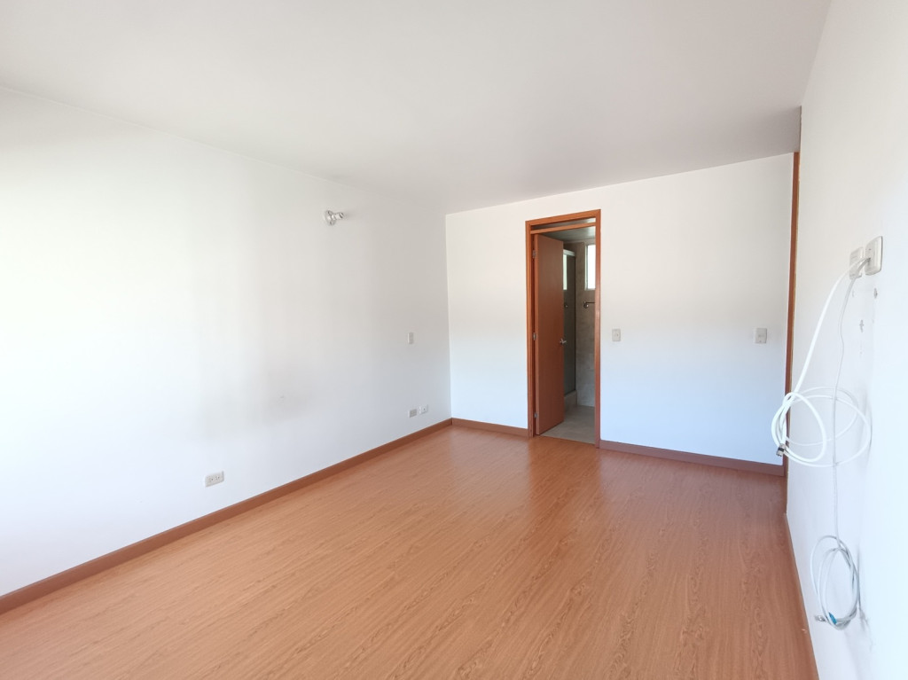 Apartamento EN ARRIENDO EN Caobos Salazar, código: 10310008 - 2