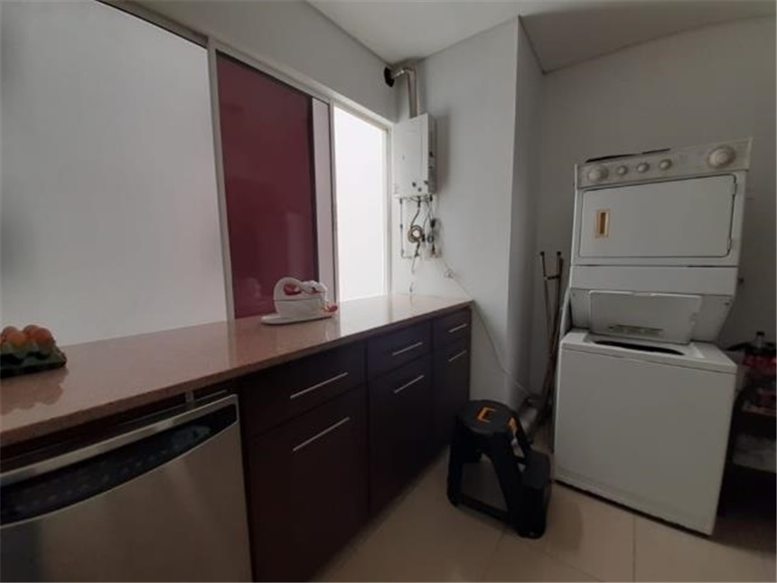 Apartamento EN VENTA EN La Floresta, código: 1065755 - 13