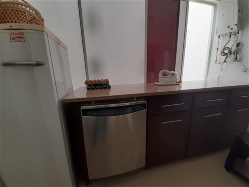 Apartamento EN VENTA EN La Floresta, código: 1065755 - 3
