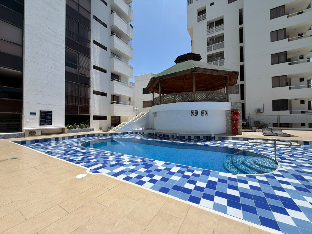 APARTAMENTO CL 17 # 1 A - 53 EDIF TORRE UNIVERSAL UNO RODADERO APTO 3 D, Rodadero Sur, Santa Marta