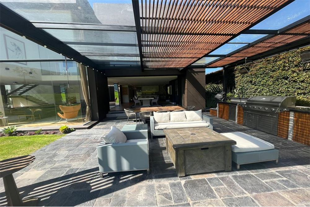 Casa EN VENTA EN ., código: 1089296 - 2