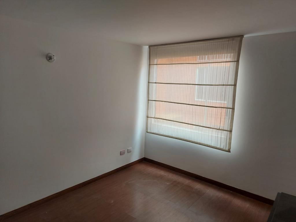 Casa EN VENTA EN Modelia Occidental, código: 1068178 - 13