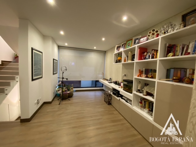 Casa EN VENTA EN Los Naranjos-Suba, código: 1068259 - 4