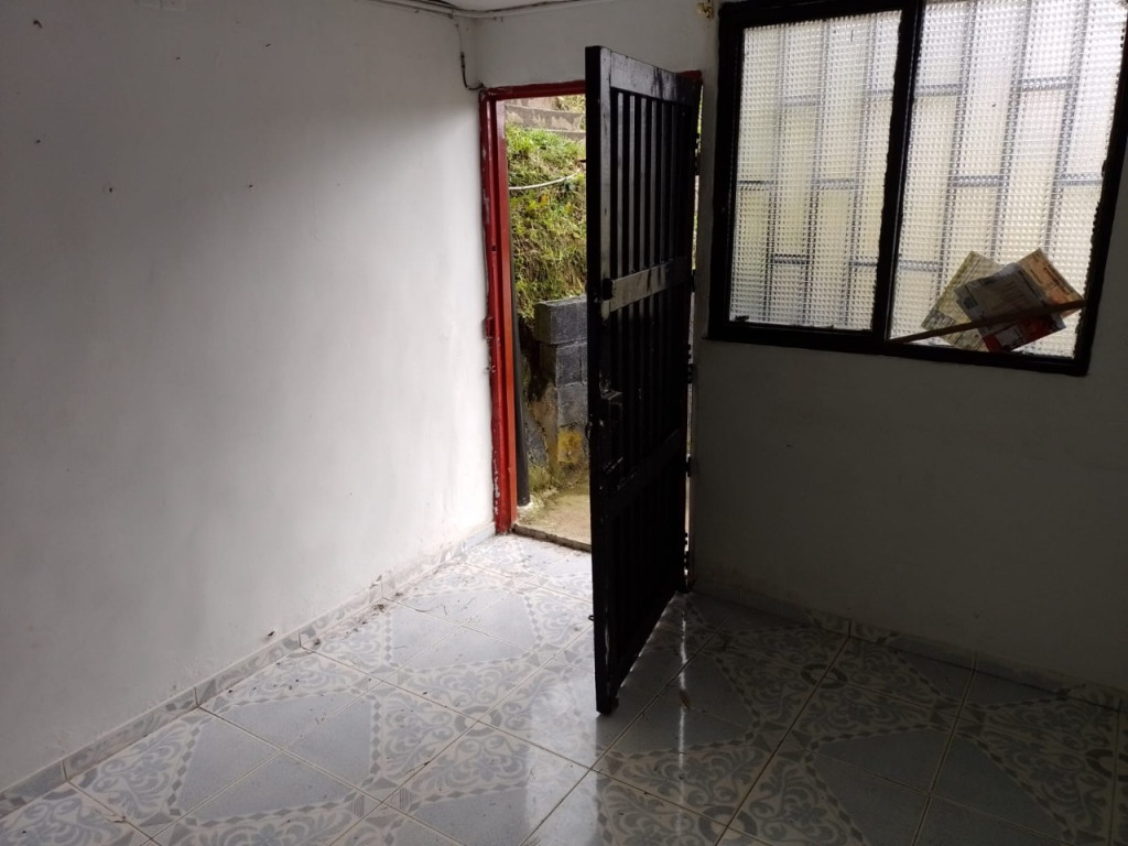 Casa EN VENTA EN Altos Del Otun, código: 10188128 - 11