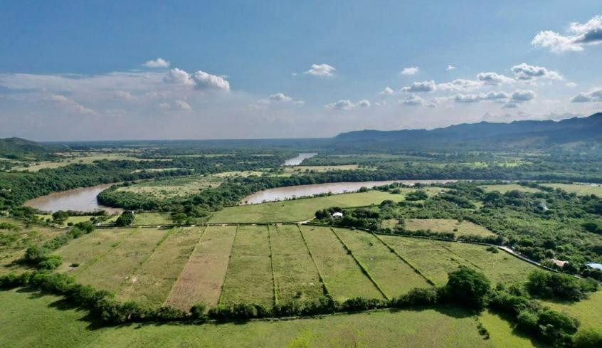 Lote EN VENTA EN Sin Barrio, código: 10123861 - 0