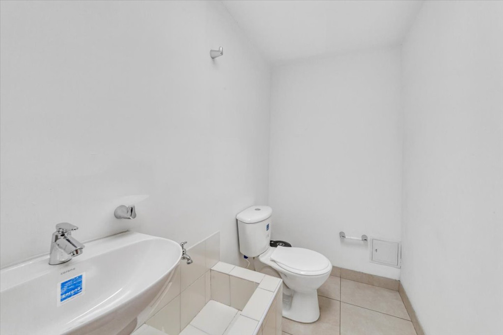 Local EN ARRIENDO EN Polo Club, código: 10279119 - 5