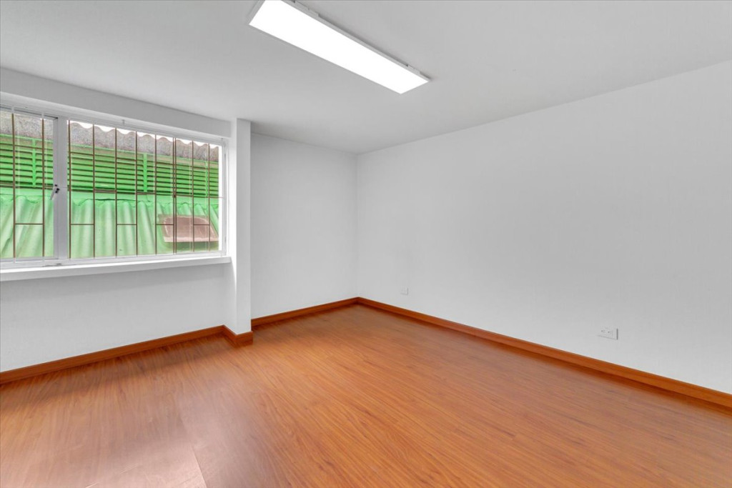 Local EN ARRIENDO EN Polo Club, código: 10279119 - 6