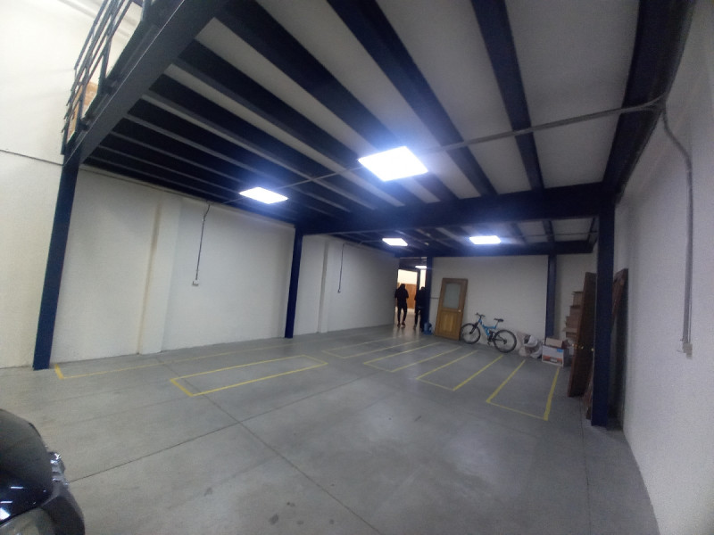 Bodega EN ARRIENDO EN Los Andes-Barrios Unidos, código: 1081000 - 2