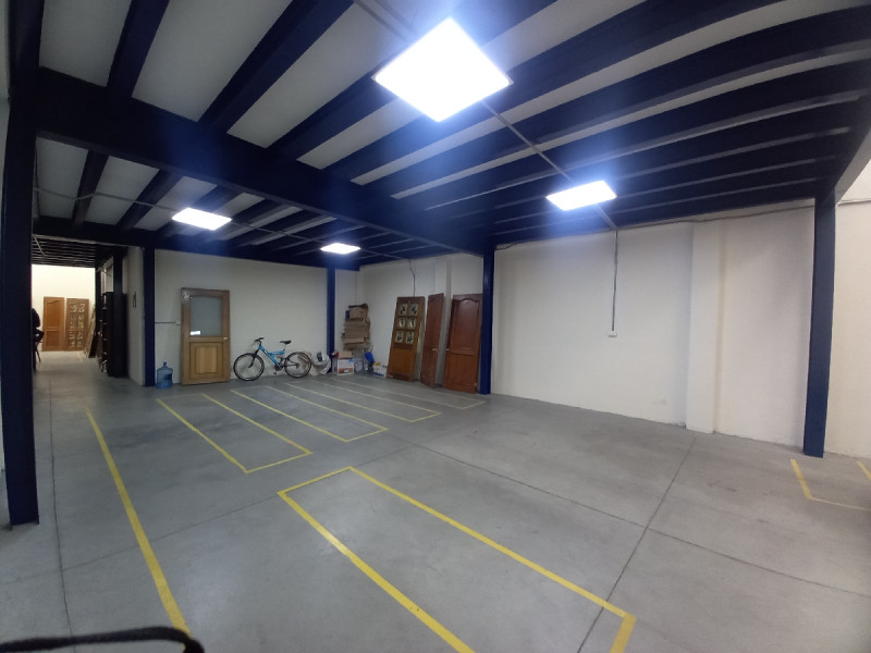 Bodega EN ARRIENDO EN Los Andes-Barrios Unidos, código: 1081000 - 3